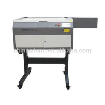 CO2 laser gravure machine à bas prix en stock